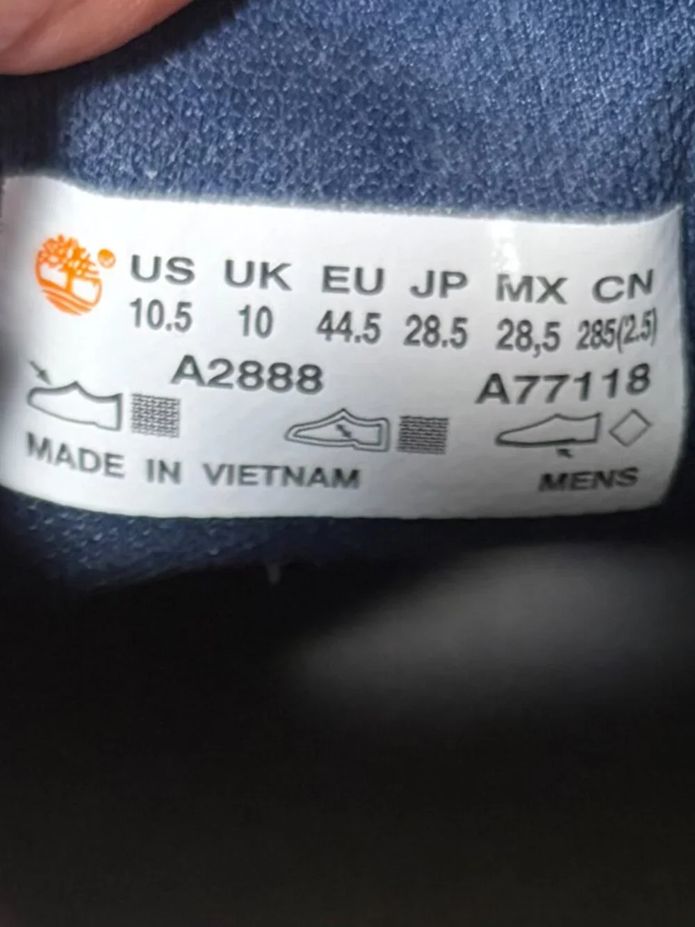 Timberland canvas shoes 10.5 navy slip on
